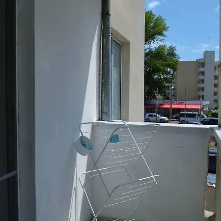 Bravo 1 George Apartman