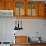 Bravo 1 George Apartment