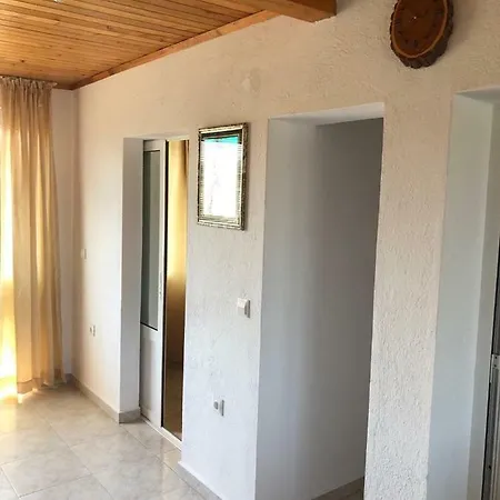 Bravo 1 George Daire