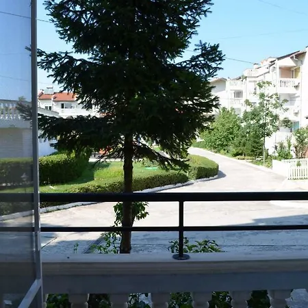 Bravo 1 George Daire *