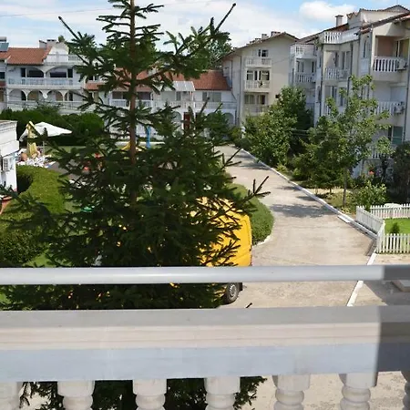 Apartmán Bravo 1 George Sluneční pobřeží