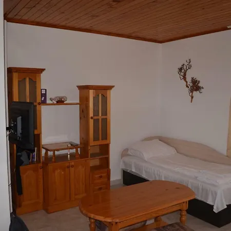 Bravo 1 George Солнечный берег