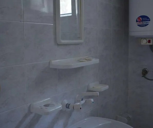 Apartment Bravo 1 George *