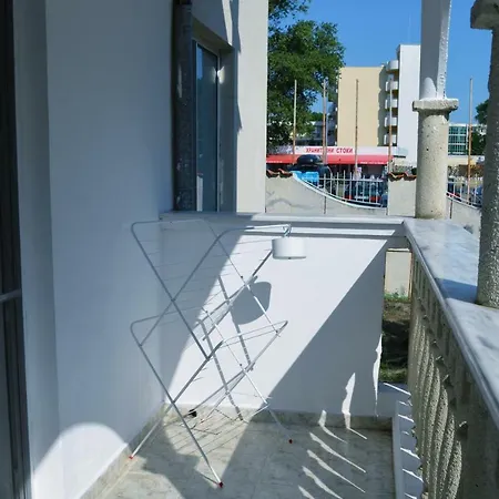 Daire Bravo 1 George *